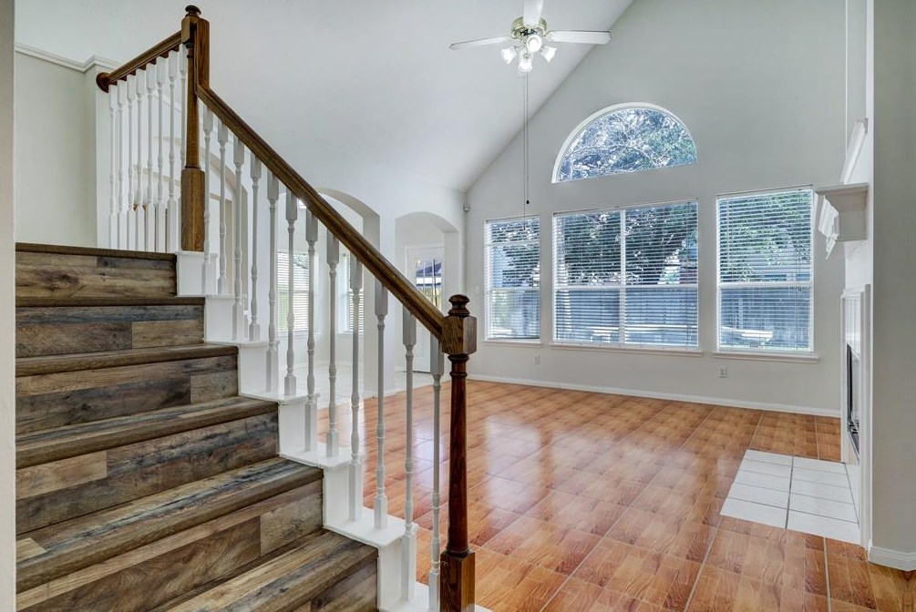 20910 Meadowhill Dr, Spring TX  77388-4100 exterior