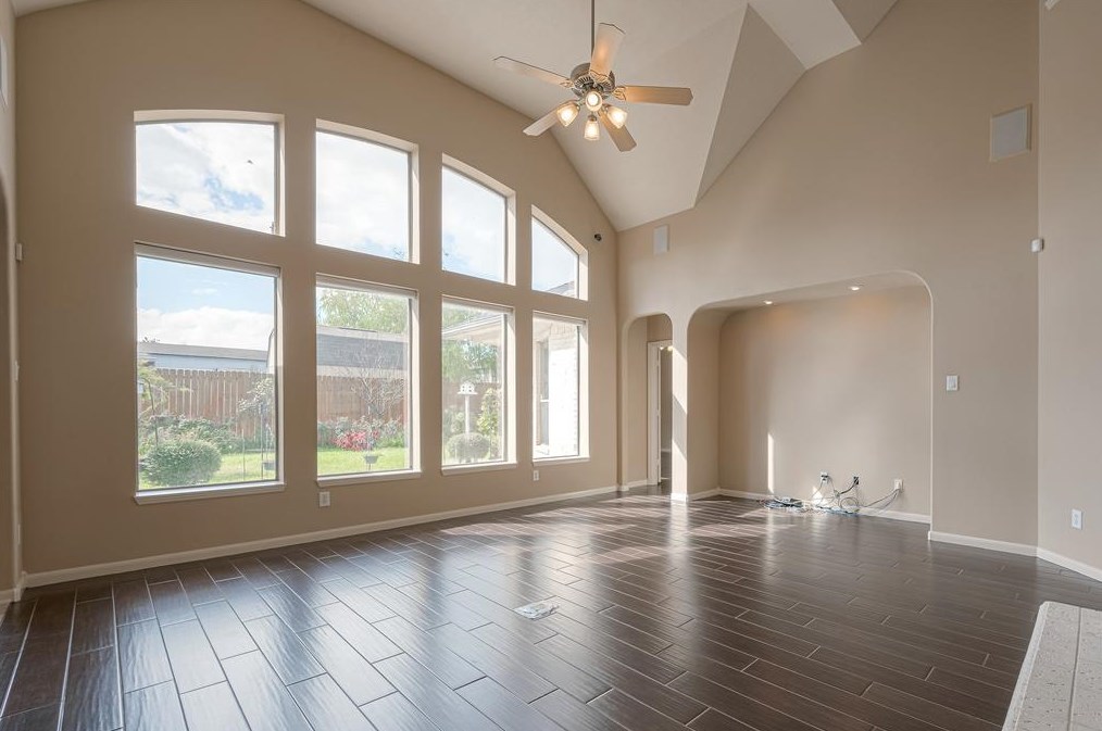 6703 Silver Shade Dr, Houston TX  77064-5538 exterior