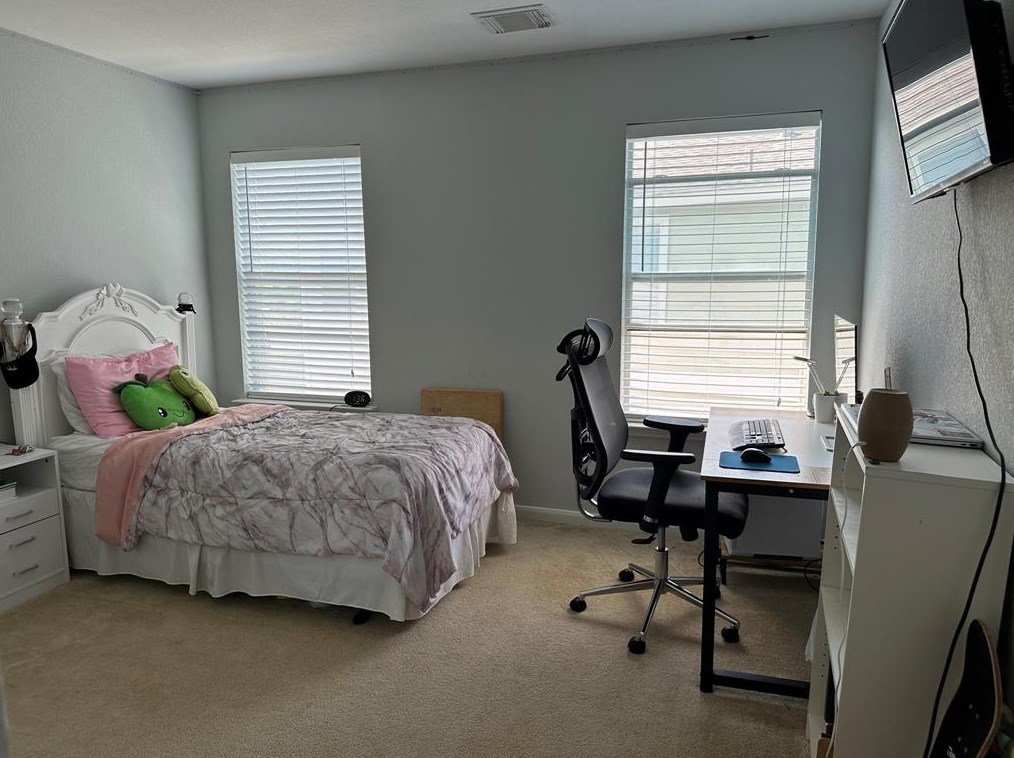 550 Silky Leaf Dr, Houston TX 77073-2832 exterior