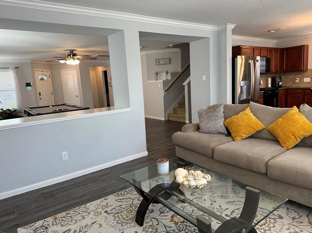 550 Silky Leaf Dr, Houston TX 77073-2832 exterior