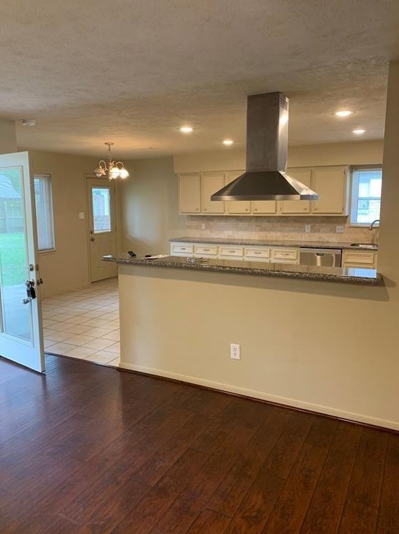 19407 Craigchester Ln, Spring TX  77388-5985 exterior