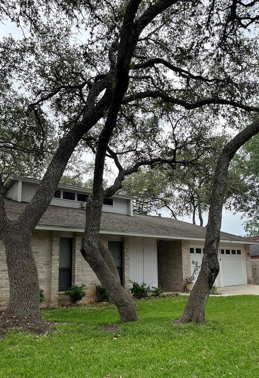 9318 Kings Cross St, San Antonio TX 78254-2029 exterior