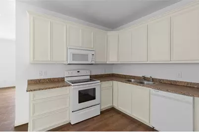 409 Beto Street, Huntsville, TX 77340 - Photo 31