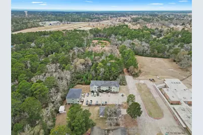 409 Beto Street, Huntsville, TX 77340 - Photo 3