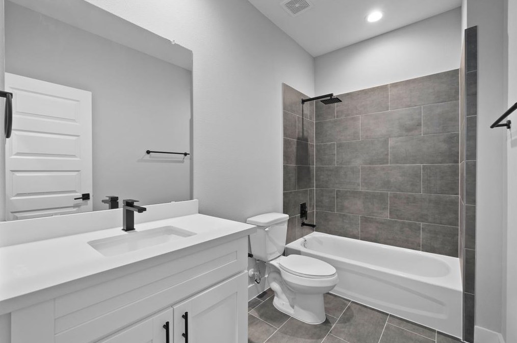 4212 Mckinley St, Houston TX  77051-1832 exterior