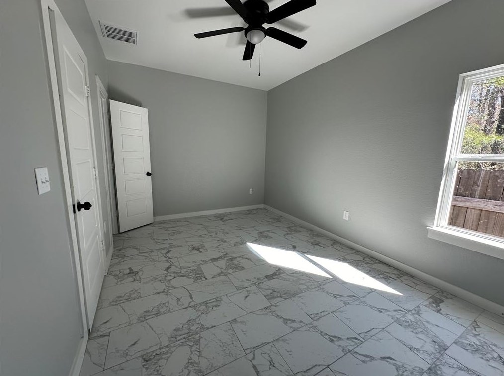 16514 Eastchase, Montgomery TX 77316-6704 exterior