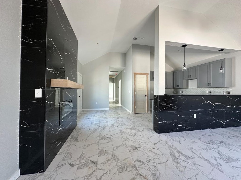 16514 Eastchase, Montgomery TX 77316-6704 exterior