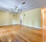 1521 Bayram Dr, Houston TX 77055-3215 exterior