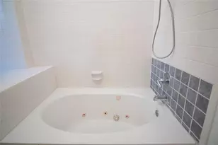 16800 Sugar Pine Dr, Houston, TX 77090 - Photo 21