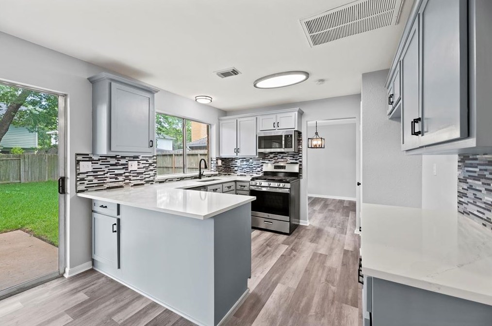 3507 Green Fields Dr, Sugar Land TX  77479-1844 exterior