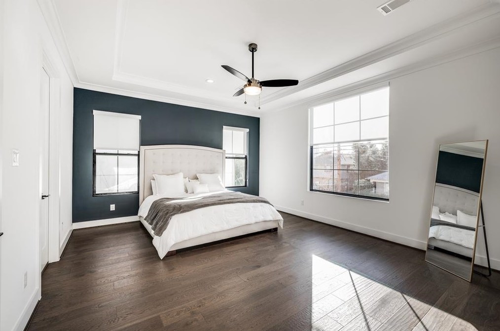 1808 Hazard St, Houston TX 77019-5720 exterior