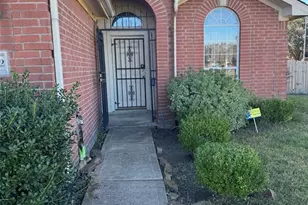 12002 Heritage Crown Ct, Houston, TX 77047 - Photo 5