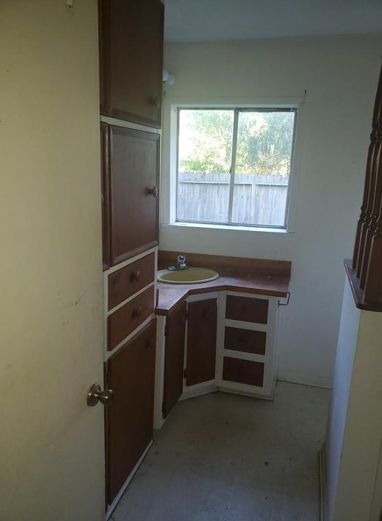 3011 Shady Ln, Houston TX  77598-6009 exterior