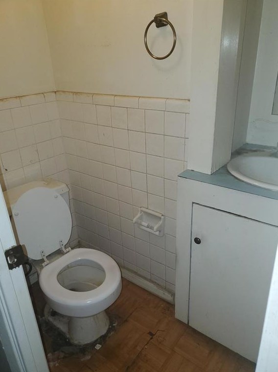 3011 Shady Ln, Houston TX  77598-6009 exterior