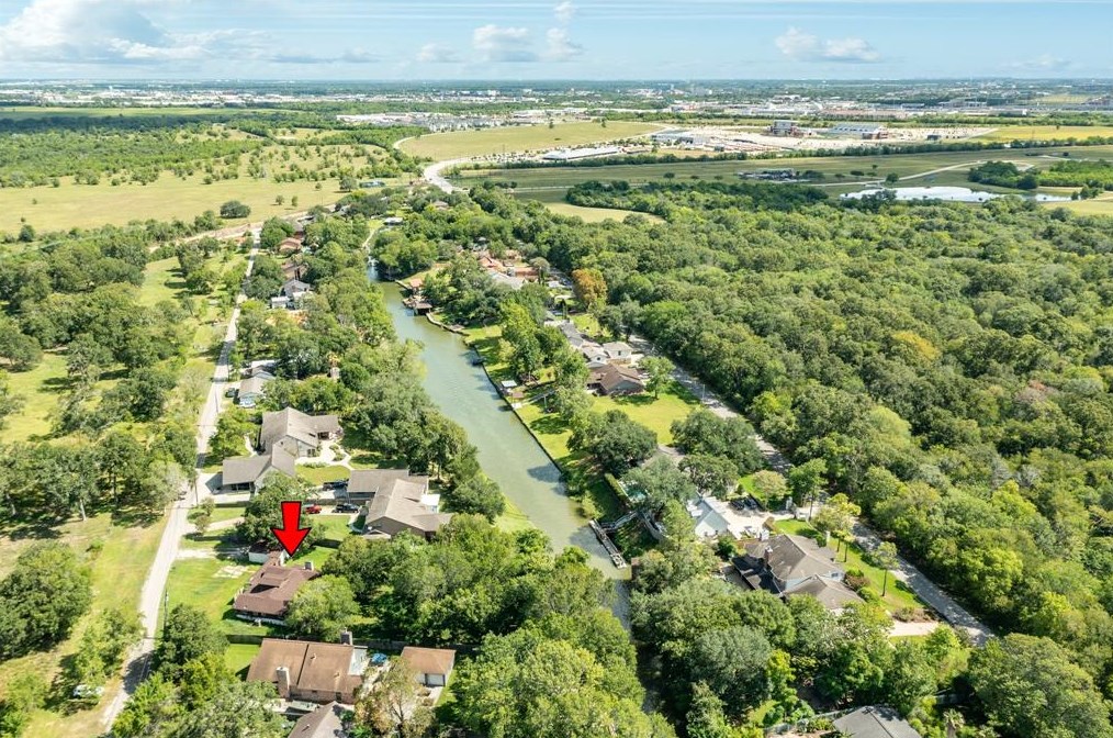 3011 Shady Ln, Houston TX  77598-6009 exterior