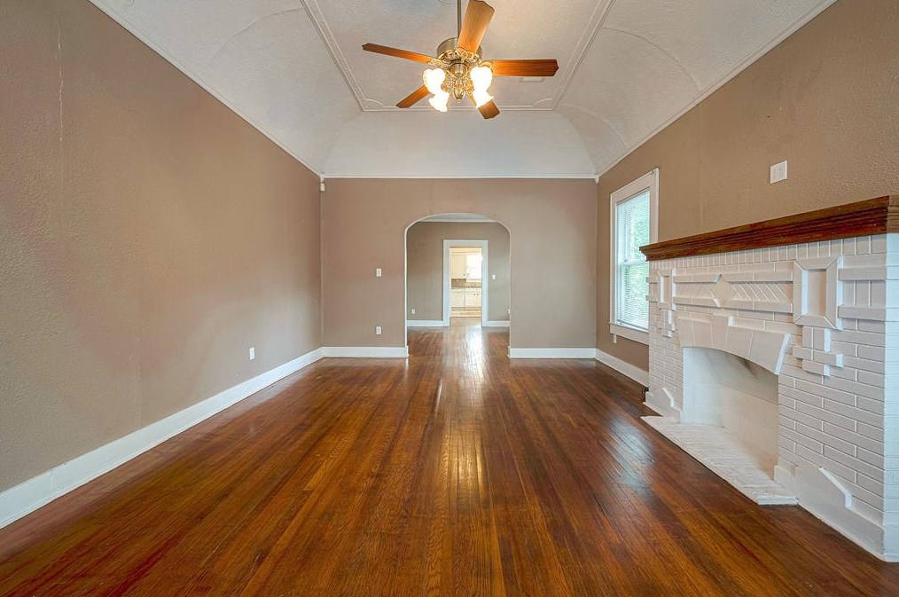 2711 Eagle St, Houston TX  77004-4574 exterior