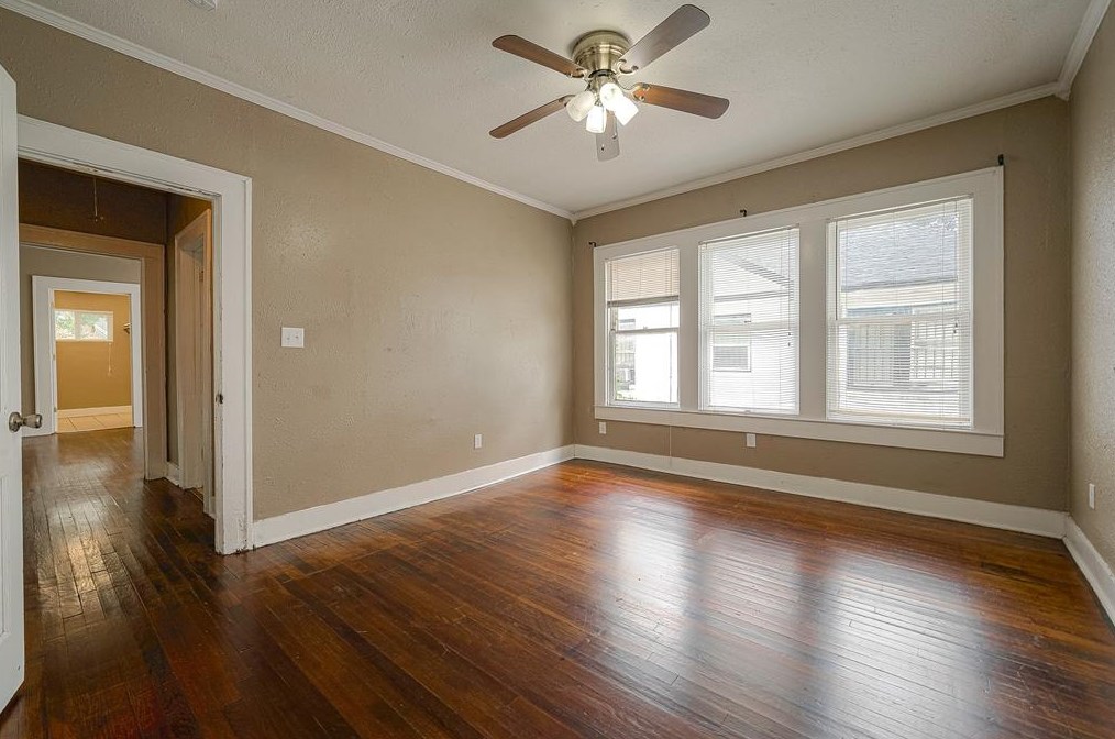 2711 Eagle St, Houston TX  77004-4574 exterior
