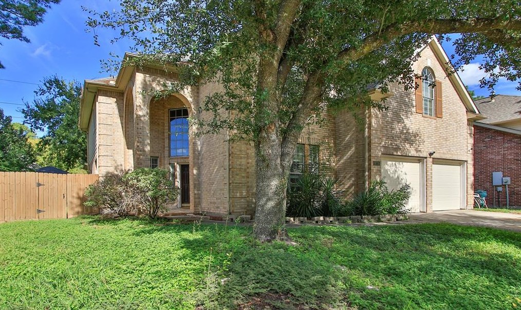 8726 Cedar Trace Dr, Spring TX  77379-6386 exterior