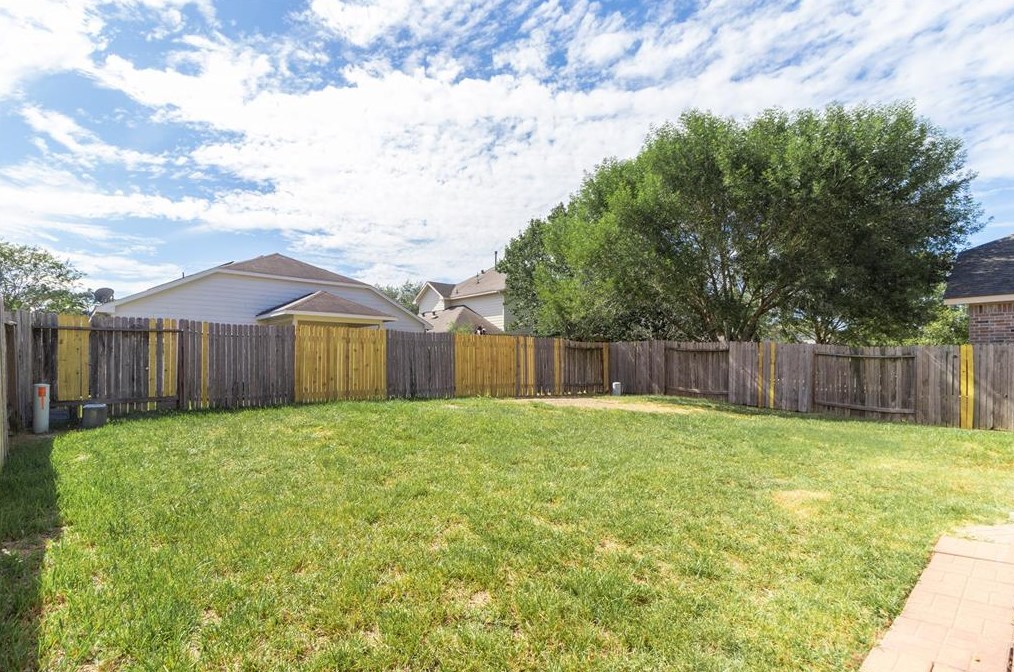 23523 Maple Vista Ln, Spring TX  77373-7994 exterior