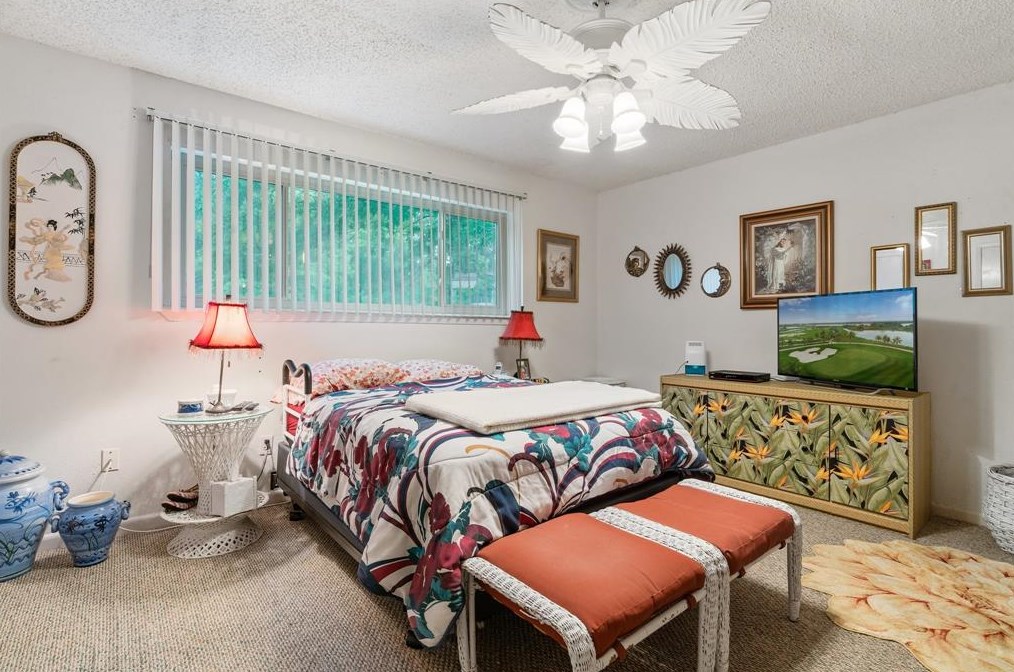 15 April Hl, Montgomery TX 77356-5923 exterior