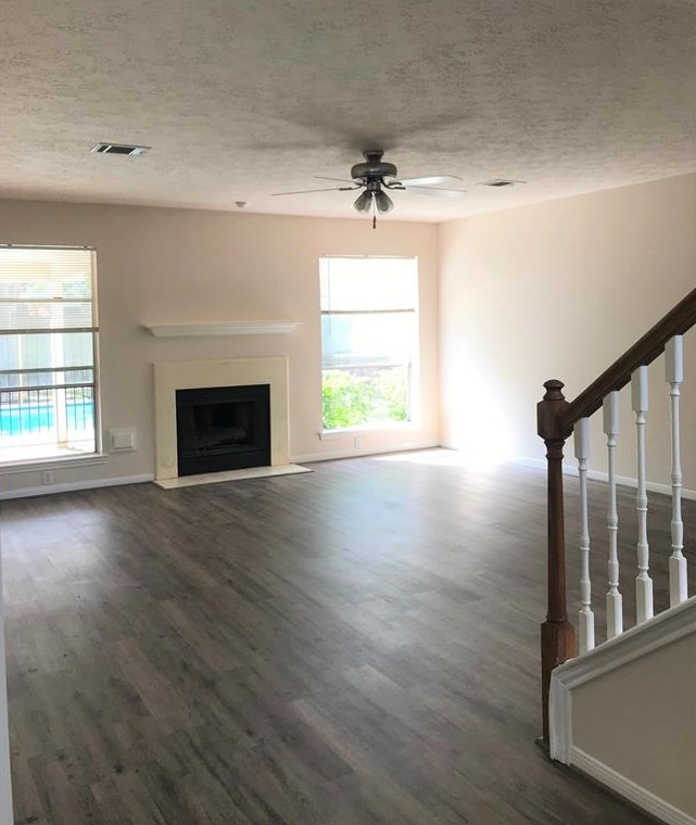 8007 Honeyfield Ln, Spring TX  77379-4054 exterior