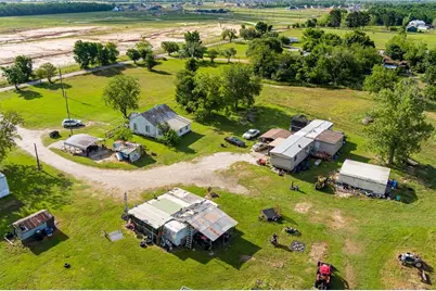 6936 Love Road, Fulshear, TX 77441 - Photo 17