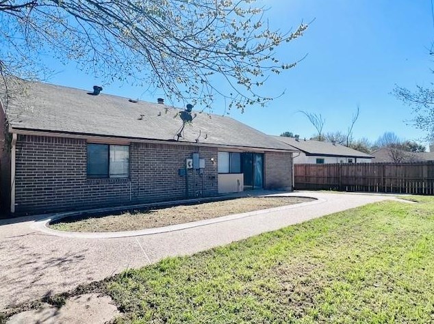 6531 Vanlynn Ln, Houston TX  77084-1144 exterior