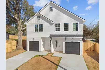 1105 E Main Street #B, Brenham, TX 77833 - Photo 3