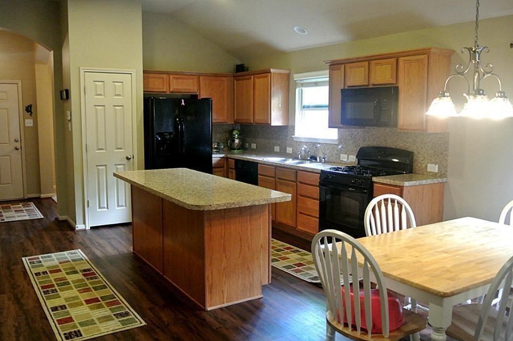 21915 Saragosa Pond Ln, Spring TX  77379-6686 exterior