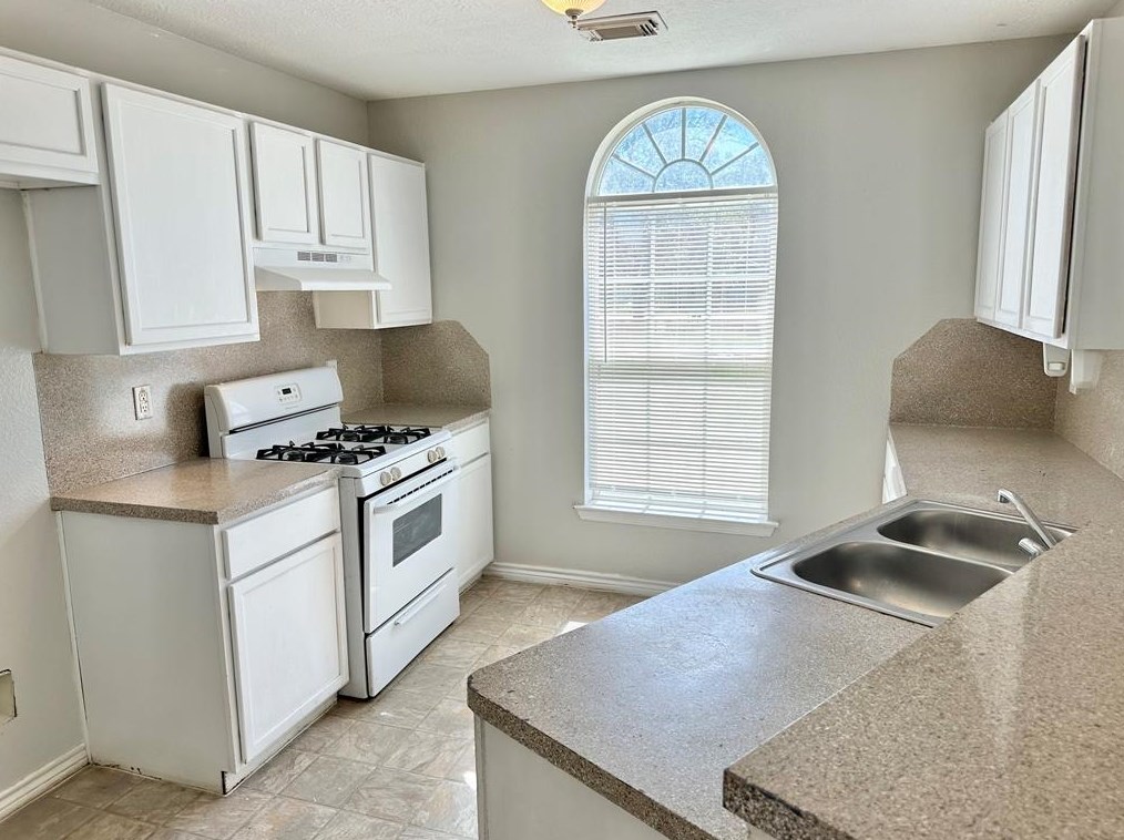 3308 Mansfield St, Houston TX  77091-4614 exterior
