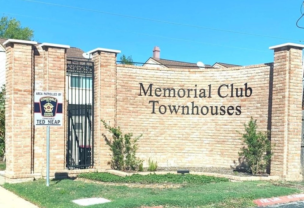 14541 Still Meadow Dr, Houston TX  77079-3140 exterior
