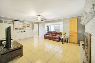 5018 Glenhaven Dr, Baytown, TX 77521 - Photo 7