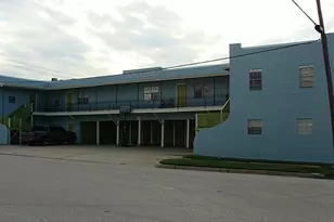 802 Avenue K, Galveston, TX 77550 - Photo 1