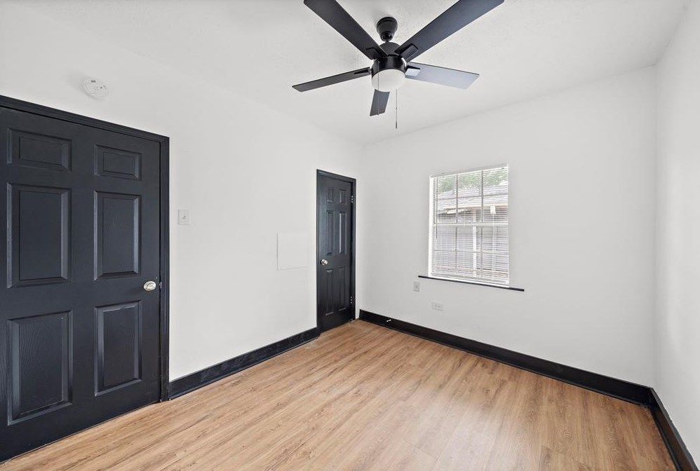 1504 Luzon, Houston TX  77009-7922 exterior