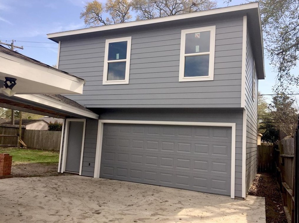 5811 Mcknight, Houston TX  77035-2323 exterior