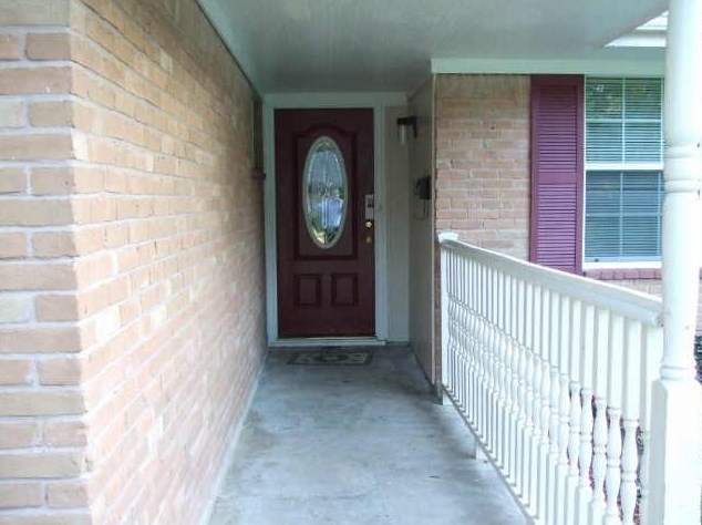 5811 Mcknight St, Houston TX  77035-2423 exterior