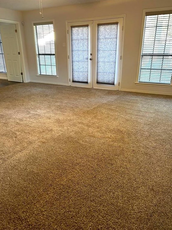 1805 Lk Dr, Huntsville TX 77320-0237 exterior