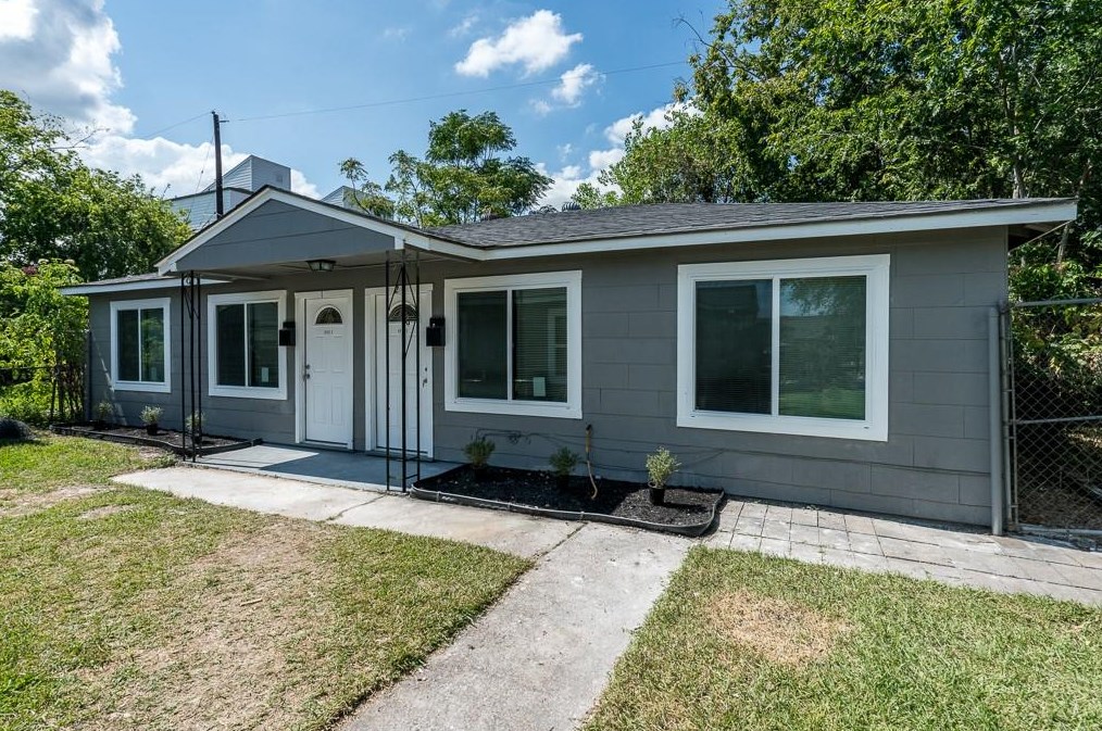 3114 Wentworth St, Houston TX  77004-5468 exterior