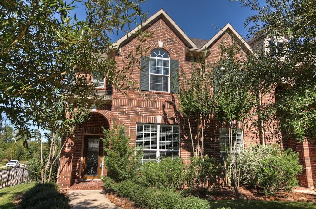 14 Bettina Ln, Spring TX  77382-4419 exterior