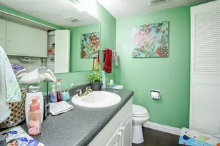 10488 Hammerly Blvd, Houston, TX 77043 - Photo 23