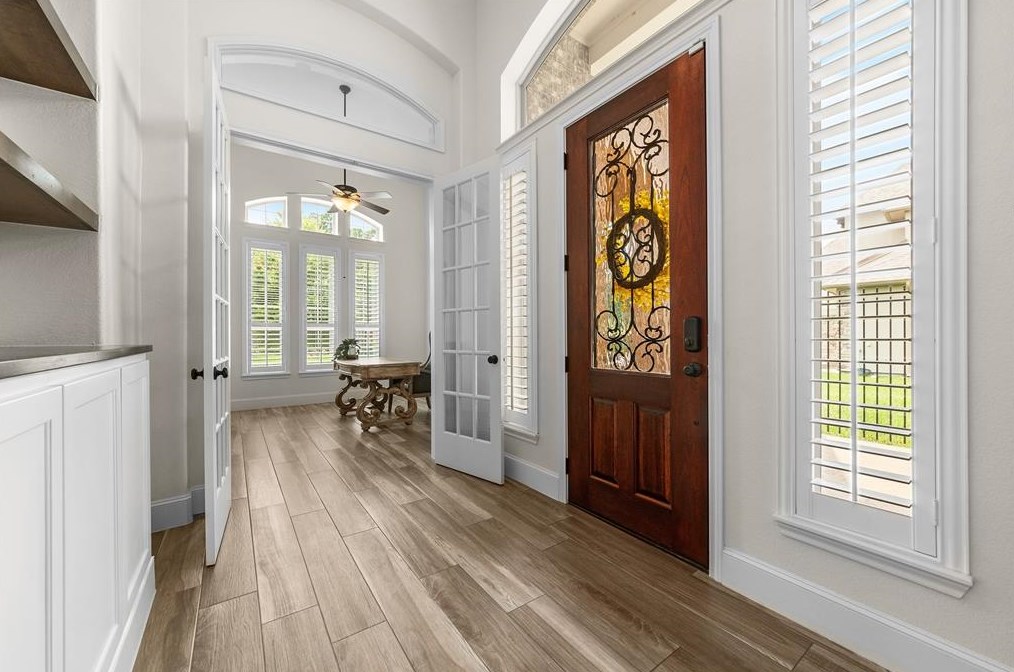 3338 Cotswold Manor Dr, Humble TX 77339-1661 exterior