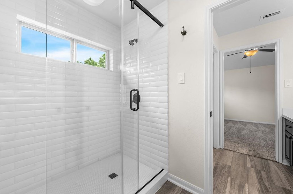 3338 Cotswold Manor Dr, Humble TX 77339-1661 exterior