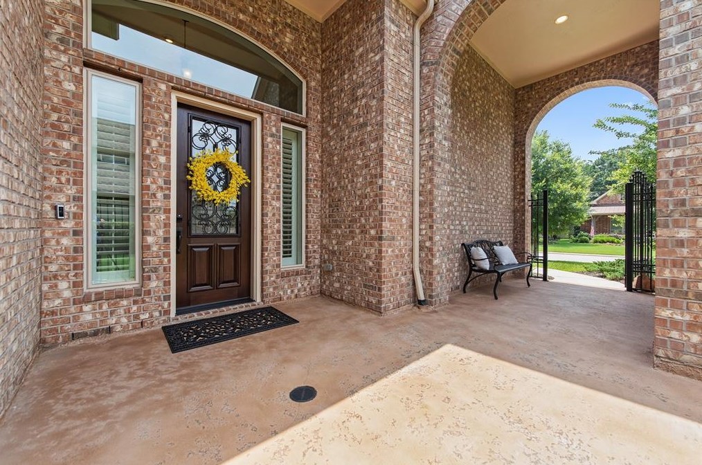 3338 Cotswold Manor Dr, Humble TX  77339-1661 exterior