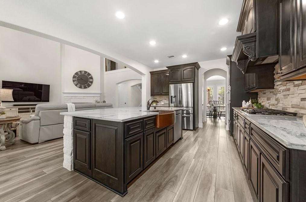 3338 Cotswold Manor Dr, Humble TX 77339-1661 exterior