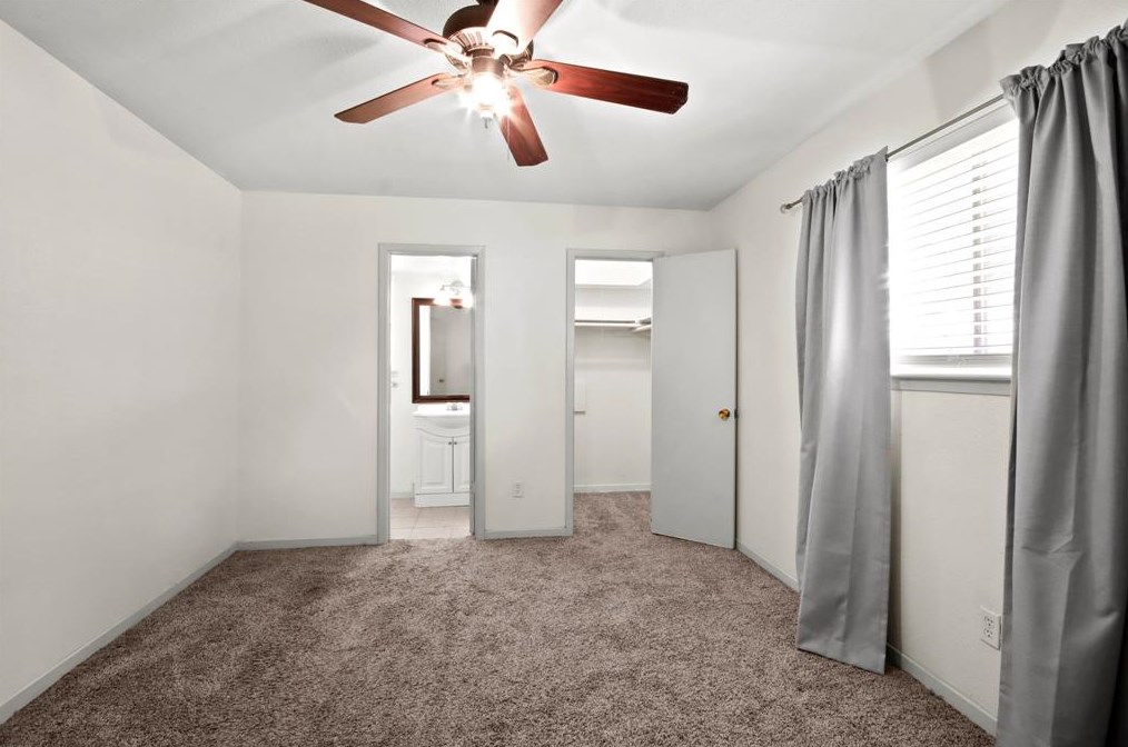 2519 Meandering Trl, Humble TX 77339-1052 exterior