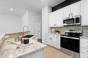 12755 Mill Ridge Dr, Cypress, TX 77429 - Photo 11