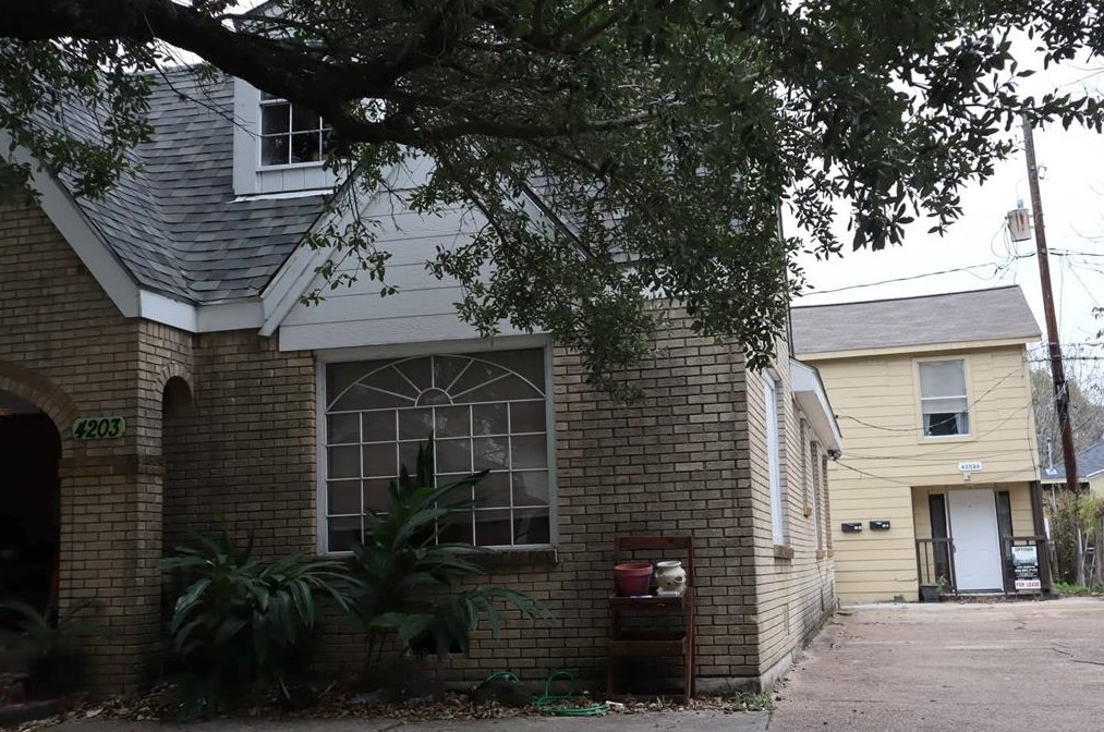 4203 Polk St, Houston TX  77023-1731 exterior