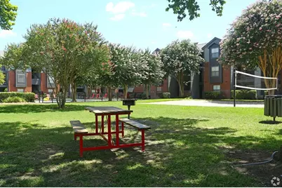 1400 Clarewood Dr, San Marcos, TX 78666 - Photo 7