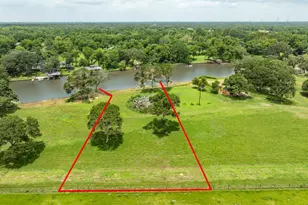 3 County Road 344, Sweeny, TX 77480 - Photo 1