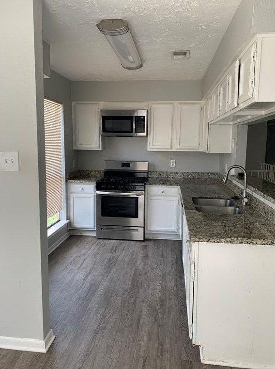 12915 Crystal Cove Dr, Houston TX  77044-1801 exterior